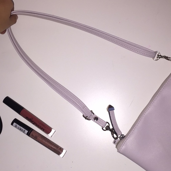 lavender shoulder bag - Picture 4 of 7